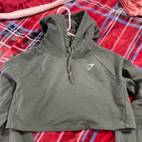 Gymshark Green cropped hoodie - Picture 1 of 2